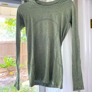 Lululemon Swiftly Tech Long Sleeve 2.0